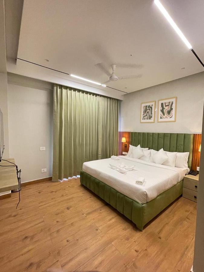 Hotel West Inn Premium Kharar Exterior foto