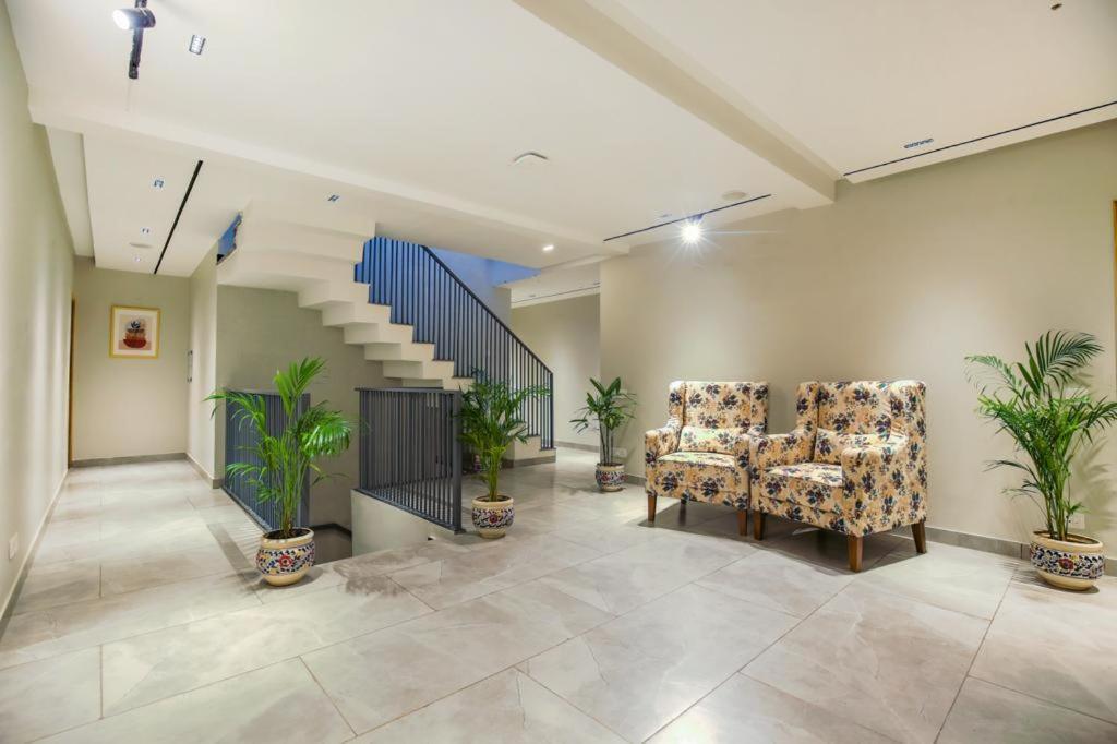 Hotel West Inn Premium Kharar Exterior foto