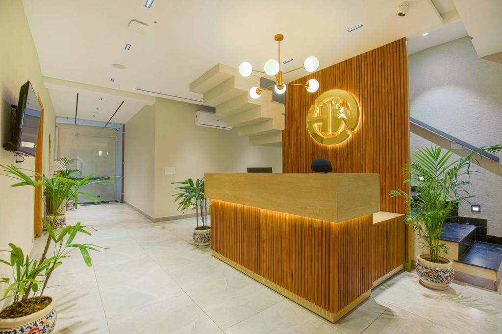 Hotel West Inn Premium Kharar Exterior foto