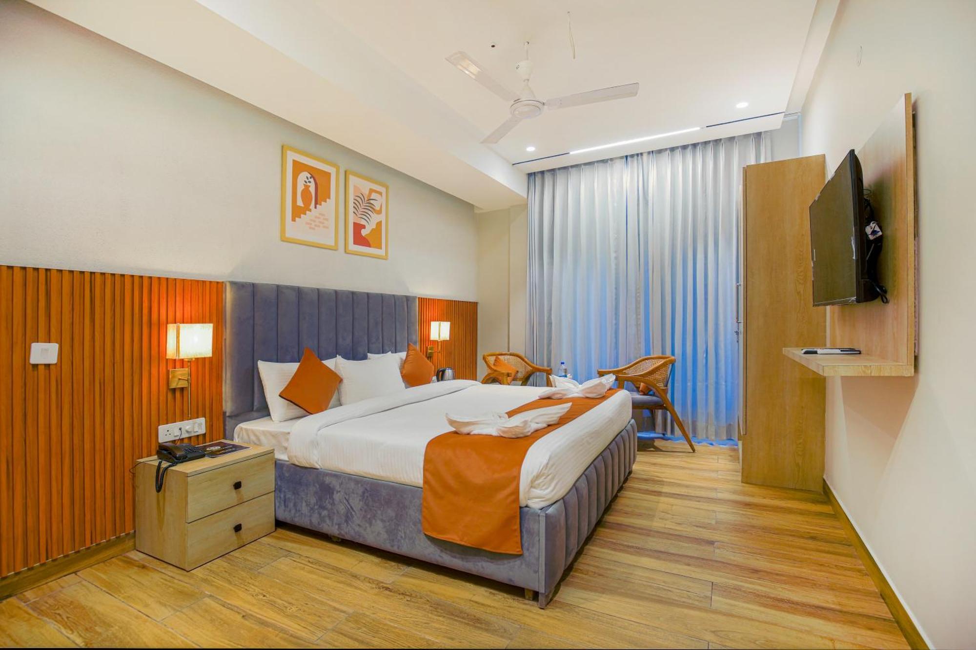 Hotel West Inn Premium Kharar Exterior foto